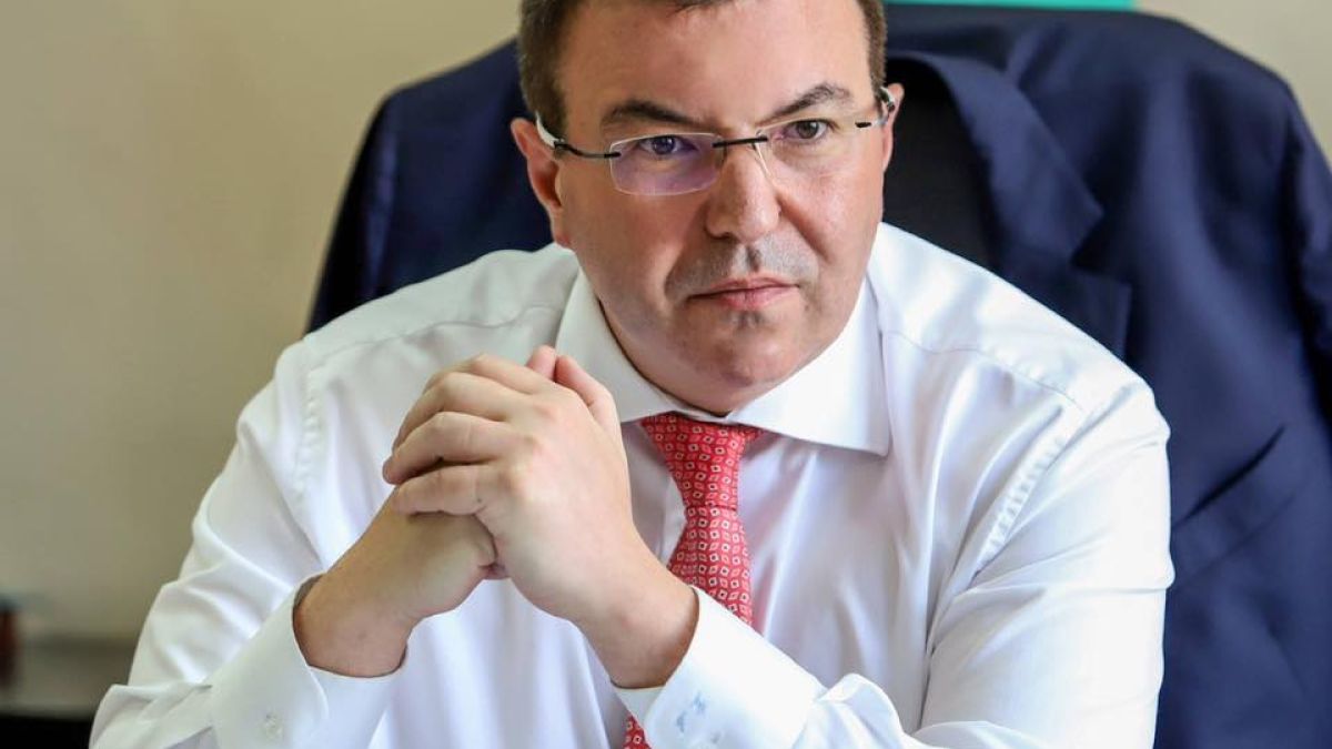 Здравният министър с извънредни думи за училищата и... 