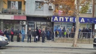 Екшън в София и страната! Разграбват Инвермектин от аптеките!