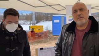 Борисов инспектира стратегически обект: Поръчали сме хубаво време, трябва да стане! ВИДЕО