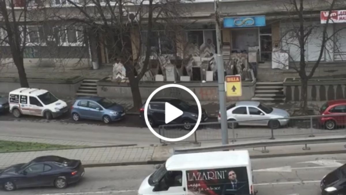 Първо в БЛИЦ! Брутален бой между шофьори в тузарско Ауди в Пловдив СНИМКИ