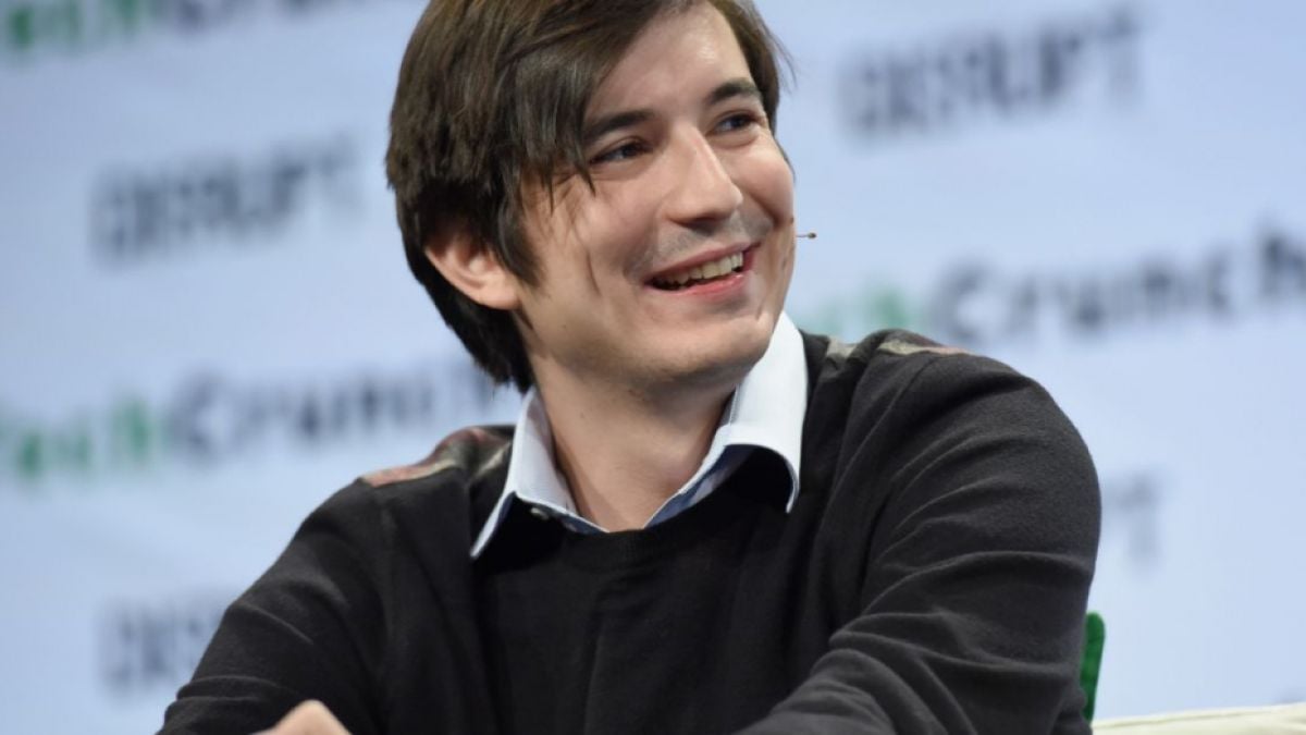 Милиардерът Влад Тенев се обясни пред конгресмени за скандала с инвеститорите