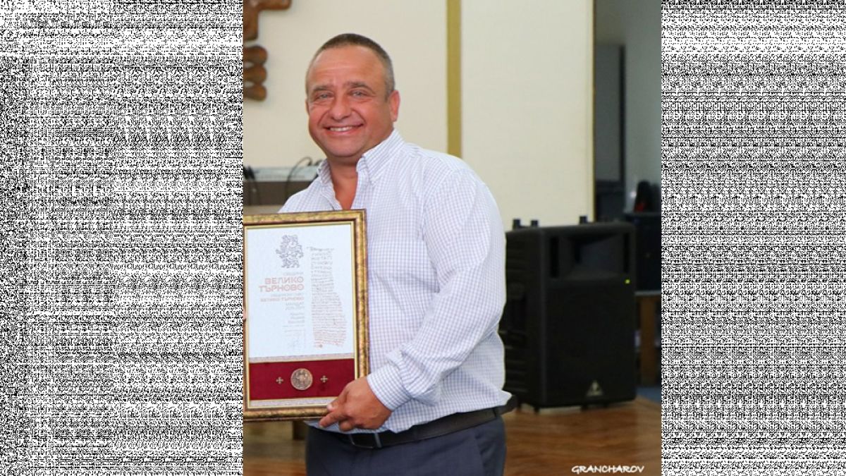 Зловещо от Ново село: Англичанката Роуз убита с лопата в селски плевник, а килърът й... СНИМКИ