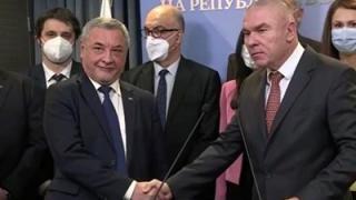 Марешки за коалицията със Симеонов: Явно вцепенява мозъците на опонентите ни