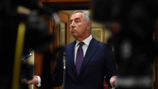 Черна гора пуска на търг коли на президента, парите дава на бедните