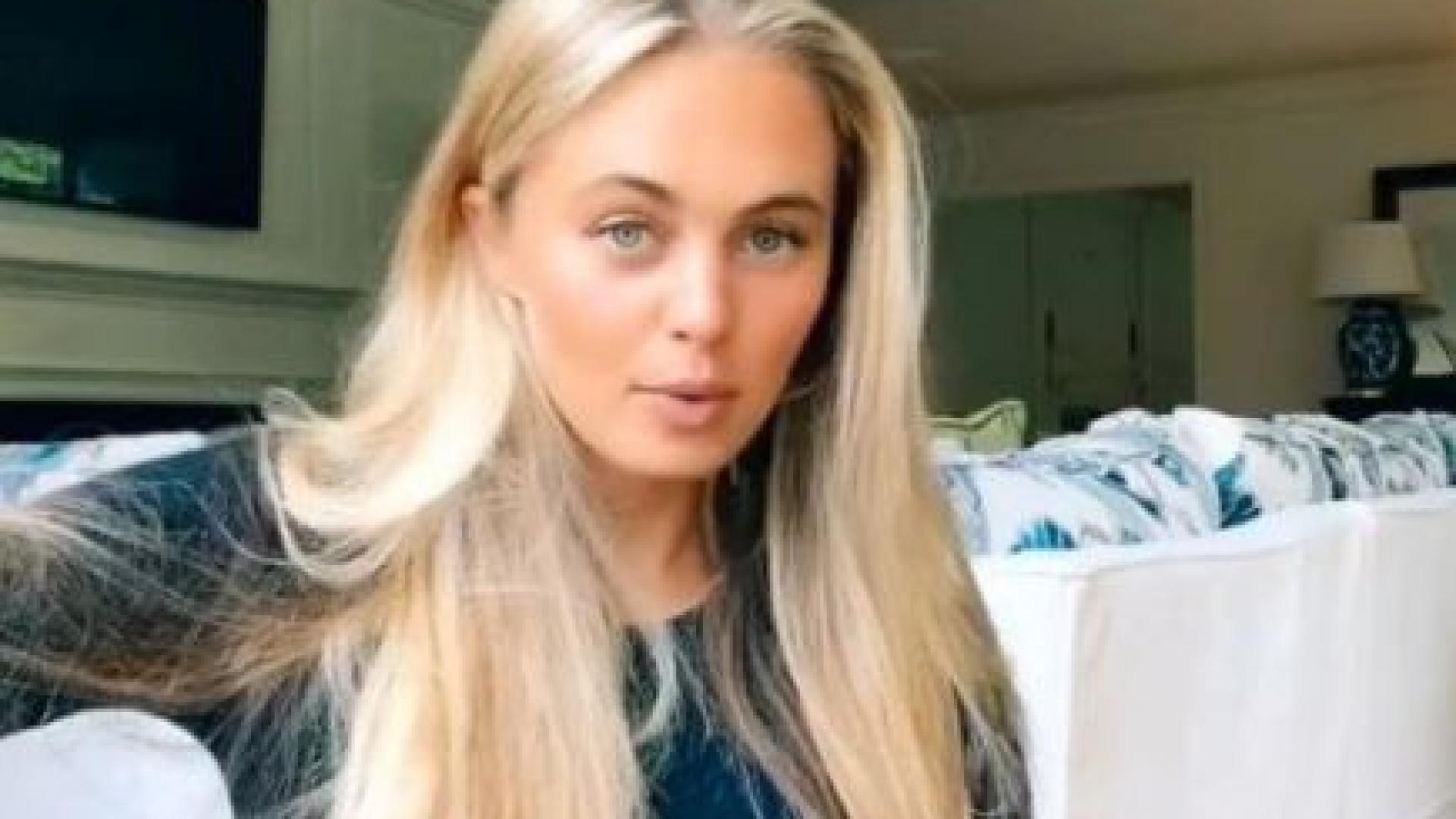 Русокосата Алекса издаде колко пъти се къпе, за да... ВИДЕО