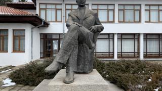Тъжна гледка: Вижте съдбата на родното село на Елин Пелин СНИМКИ