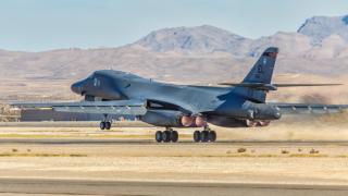 Защо САЩ изпратиха бомбардировачи B-1B Lancer в Норвегия?