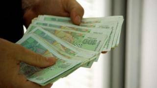 Предлагат работникът да плаща по-високи осигуровки