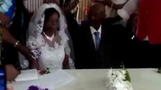 91-г. се омъжи навръх рождения си ден след 10 години предложения за брак СНИМКИ