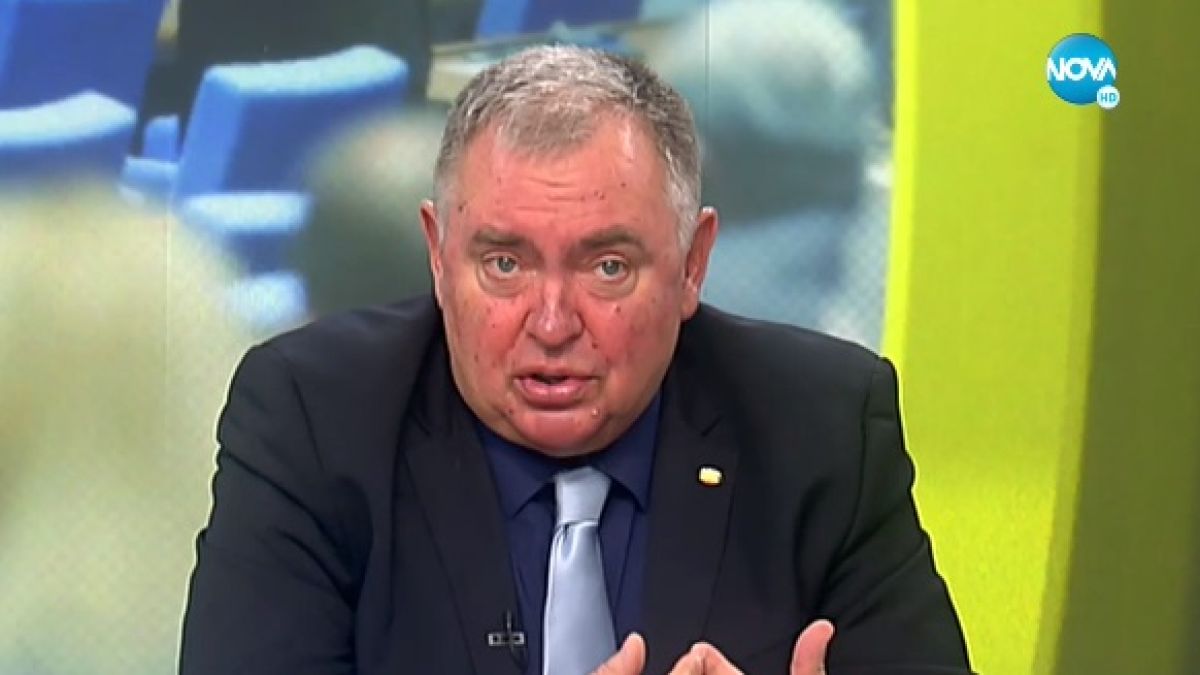Проф. Михайлов от БСП: Здравната комисия ще разгледа предложението за "Спутник V"