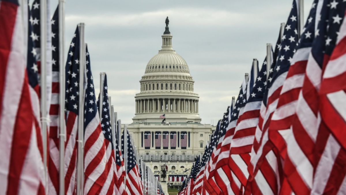 Fox News: Американците са на границата на нервен срив заради...