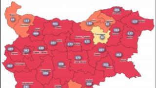 Експлозия в червено: ГРАФИКИ показват как България навлиза в нов пик на К-19