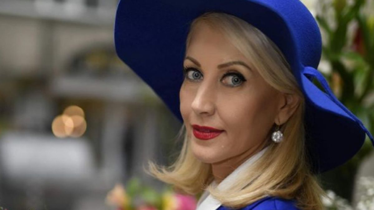 Мисис Баба стана на 50 и поднесе огромна изненада! СНИМКИ