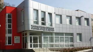 Чиновнически абсурд с жена заради болни от COVID роднини ВИДЕО 