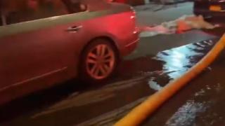 Зрелищни ВИДЕА: Защо не трябва да паркирате до пожарен кран