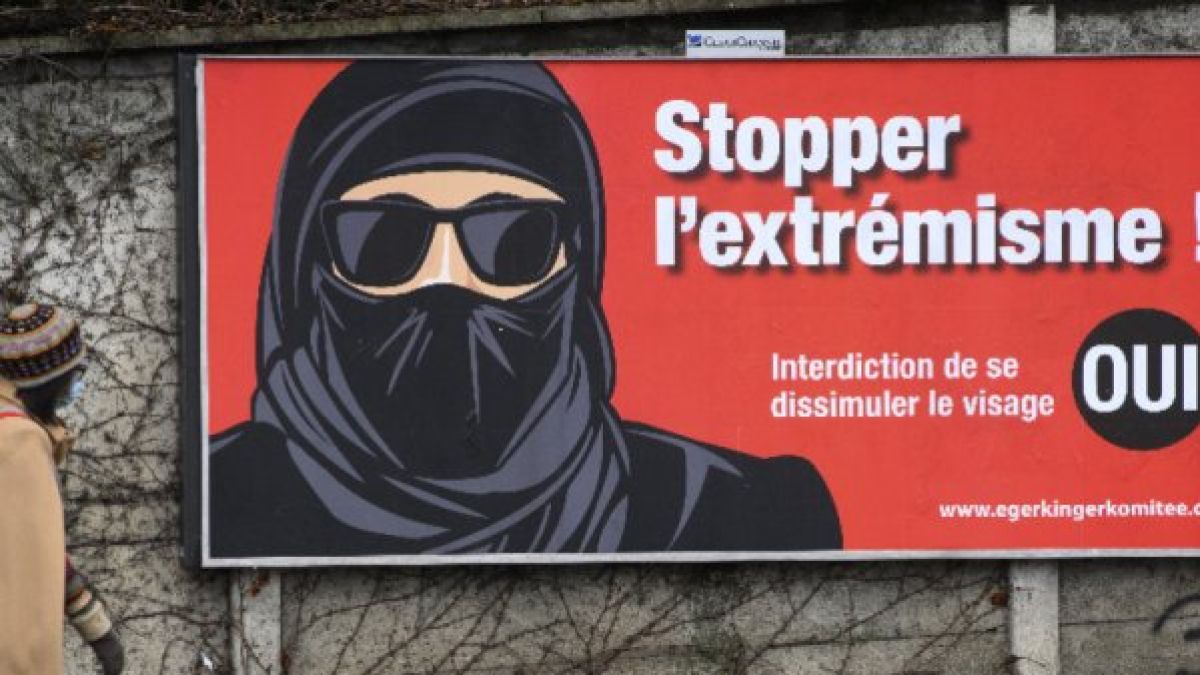 Швейцария забрани бурките с референдум