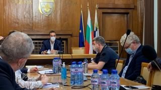 От последните минути: Стана ясно ще затягат ли мерките в Бургас