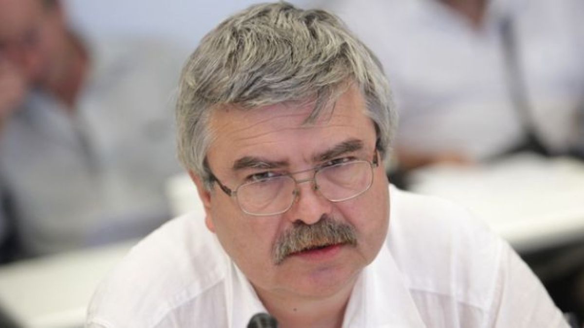 Финансистът Хърсев: Ето как минимална заплата ще стане 1200 лева, а средната пенсия - 700!