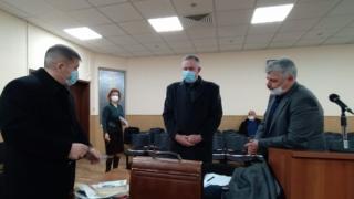 След като гръмнал крадливия циганин Плъха, д-р Иван Димитров...
