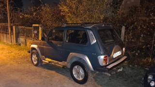 Автоджамбази свиха уникална "Лада" в София СНИМКИ
