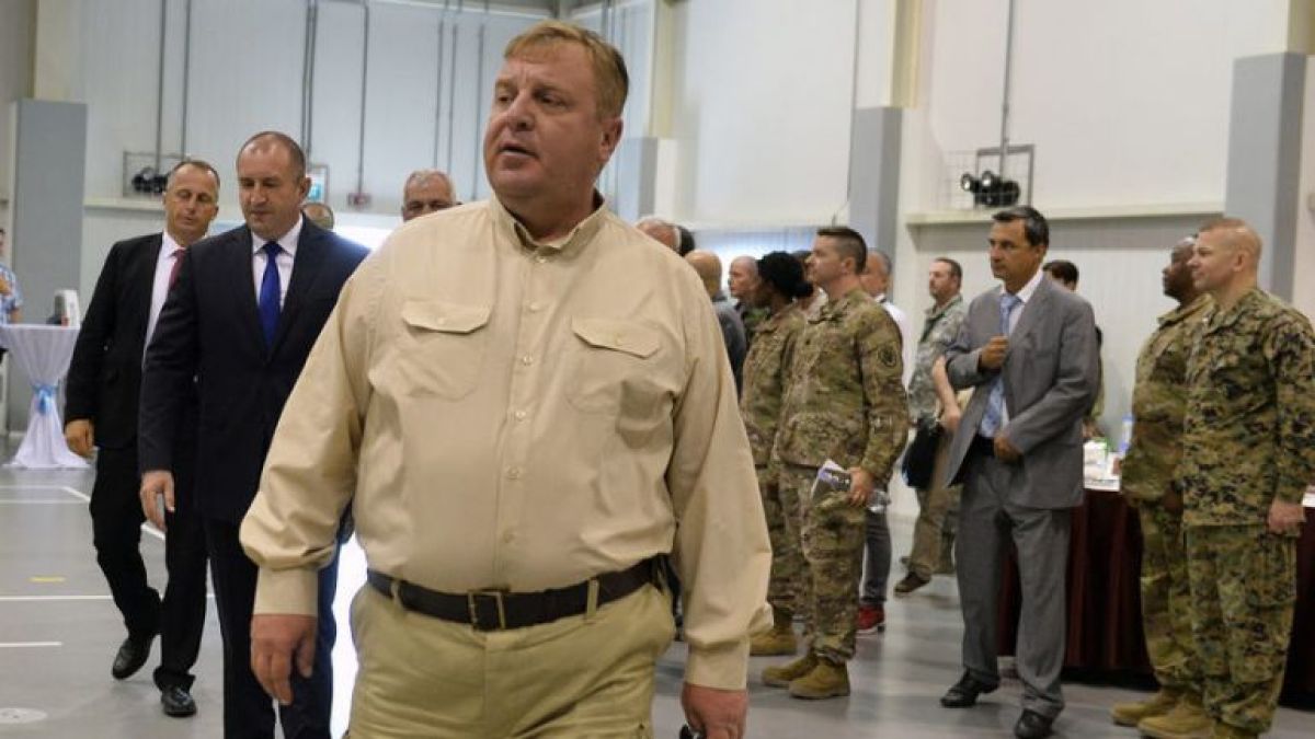 Каракачанов разкри основната цел на заловените шпиони