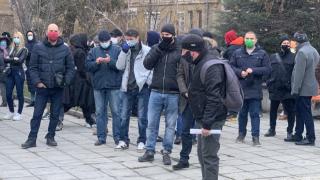 На жителите на "Красно село" им писна от кметицата, искат ѝ оставката СНИМКИ