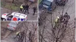 Уволняват полицаи, заловили със стрелба и бой дрогирания идиот, народът ги защитава ВИДЕО