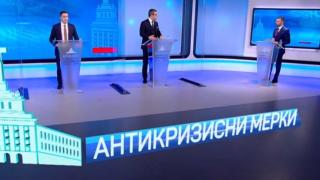 Биков и Божанков се хванаха за гушите заради К-19 и болниците