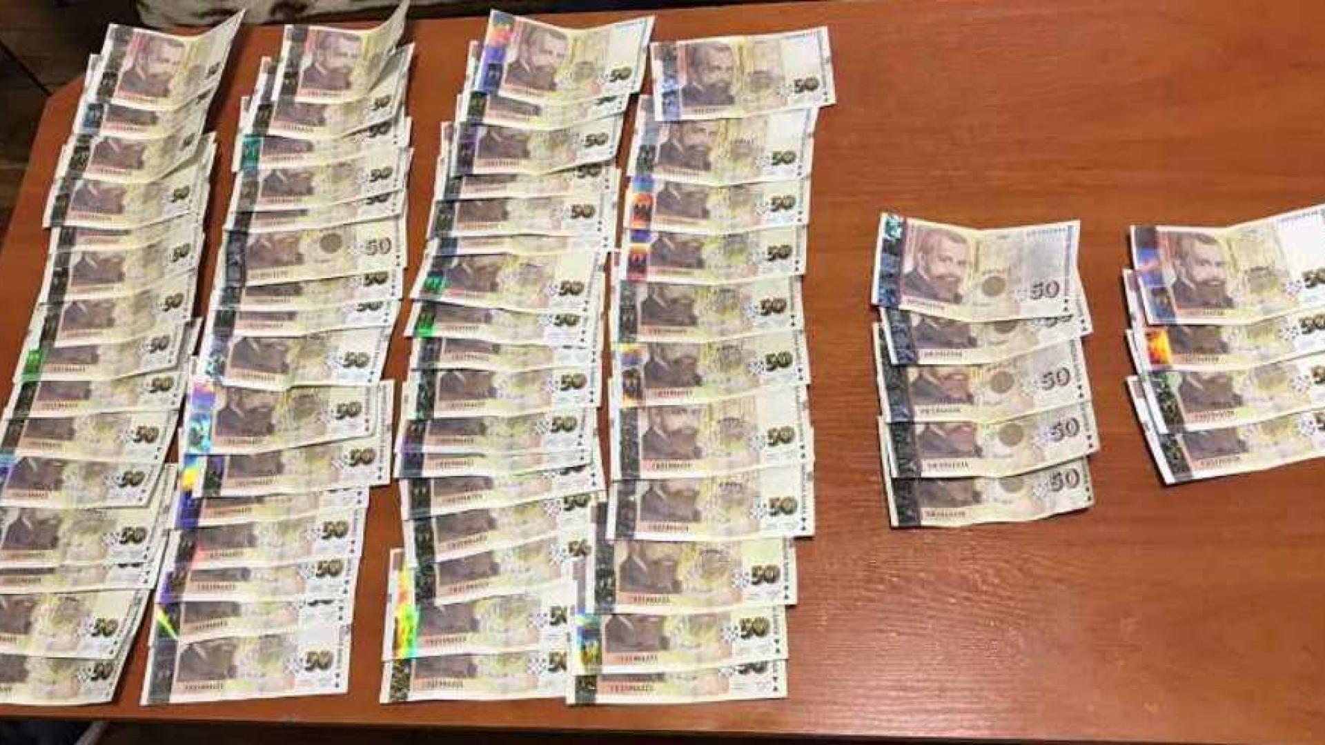 Фалшификатори заляха Варна с ментета на 50 лева, ето какво се случи