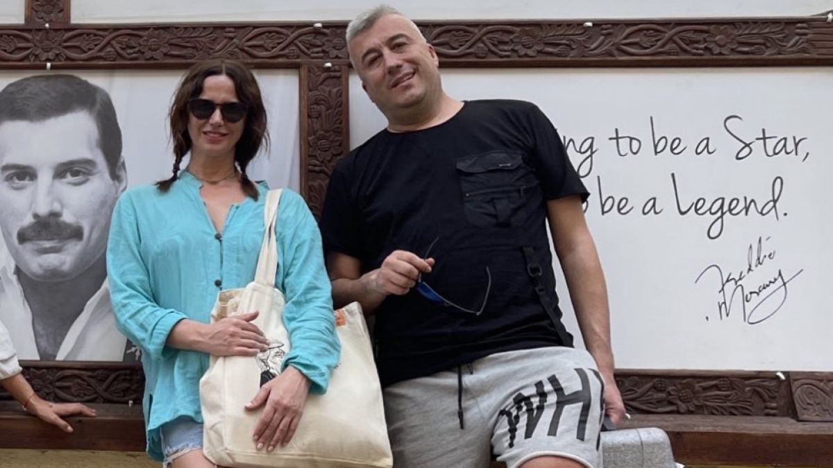 Наско Лазаров от Занзибар: Искат 150 долара да спиш в стаята на Фреди Меркюри, а децата там нямат...  СНИМКИ