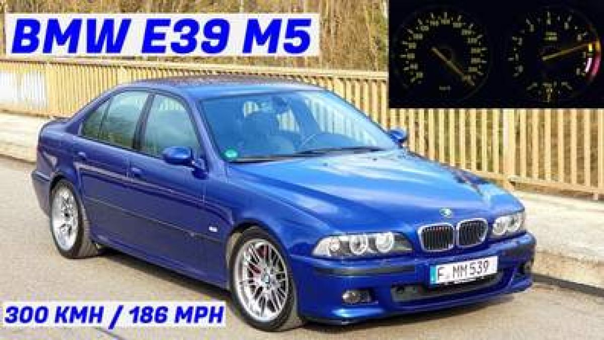 Впечатляващо: Водач ускори до 300 км/ч своя 20-г. BMW M5 ВИДЕО