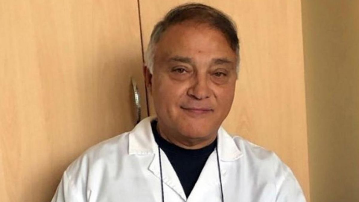 Проф. Свинаров каза кога точно трябва да си направи тест всеки, който е бил контактен с К-19 заразен