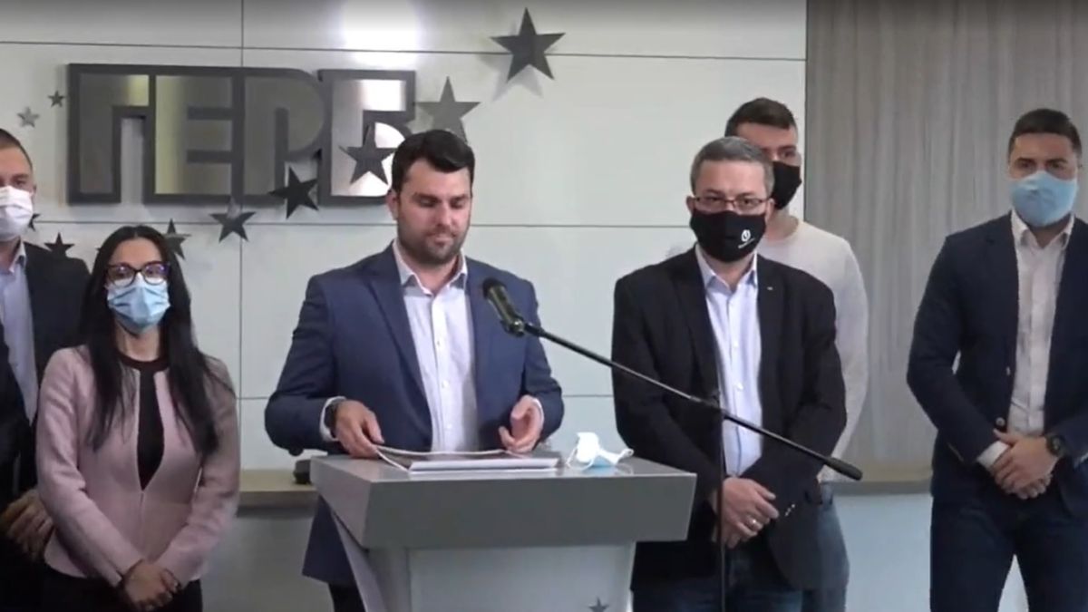 Гръмна страшен скандал! ГЕРБ скочи на Манолова, Христо Иванов и Божков заради тези СНИМКИ