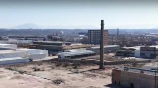 Атракция: Взривиха 53-метров комин в Монтана