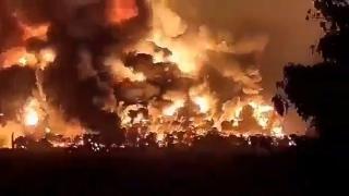 Още за ужаса в Индонезия: 1000 души са евакуирани, има пострадали ВИДЕО