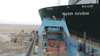 Извънредни новини от Суецкия канал, цял свят чакаше това ВИДЕО