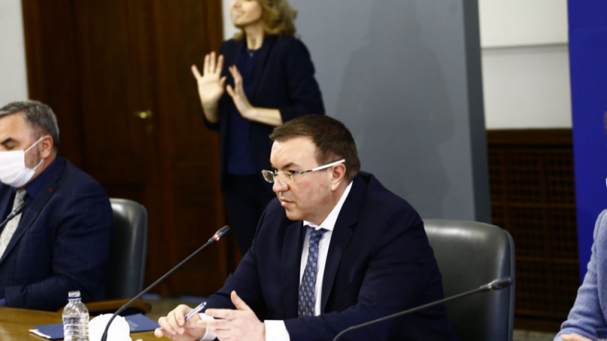 Отменят редовния брифинг на НОЩ, а причината е...