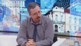 Математикът Томов: Бързо отваряме, ще има нов бум на К-19