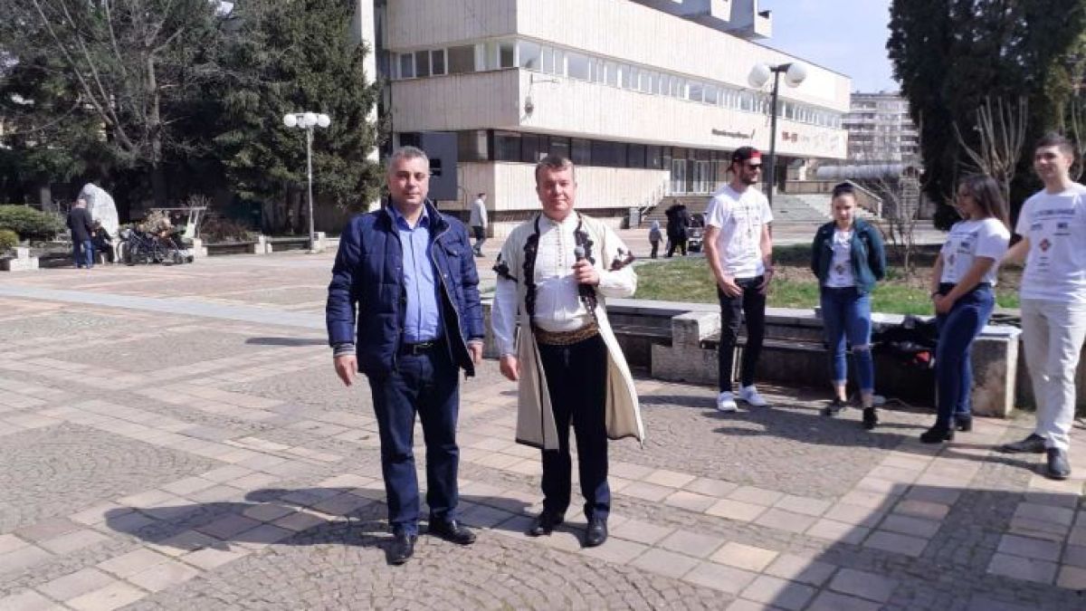 ВМРО – София област закриха предизборната кампания с Илия Луков в Ботевград