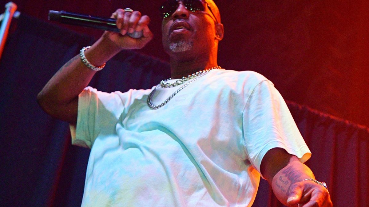 Борят се за живота на рапъра DMX!