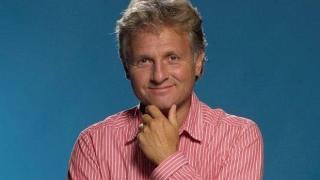 Ще се изненадате как е изглеждал Къци Вапцаров като студент СНИМКА