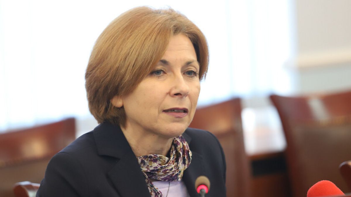 Боряна Димитрова с два сценария за ходене по мъките на „Има такъв народ“ след вота