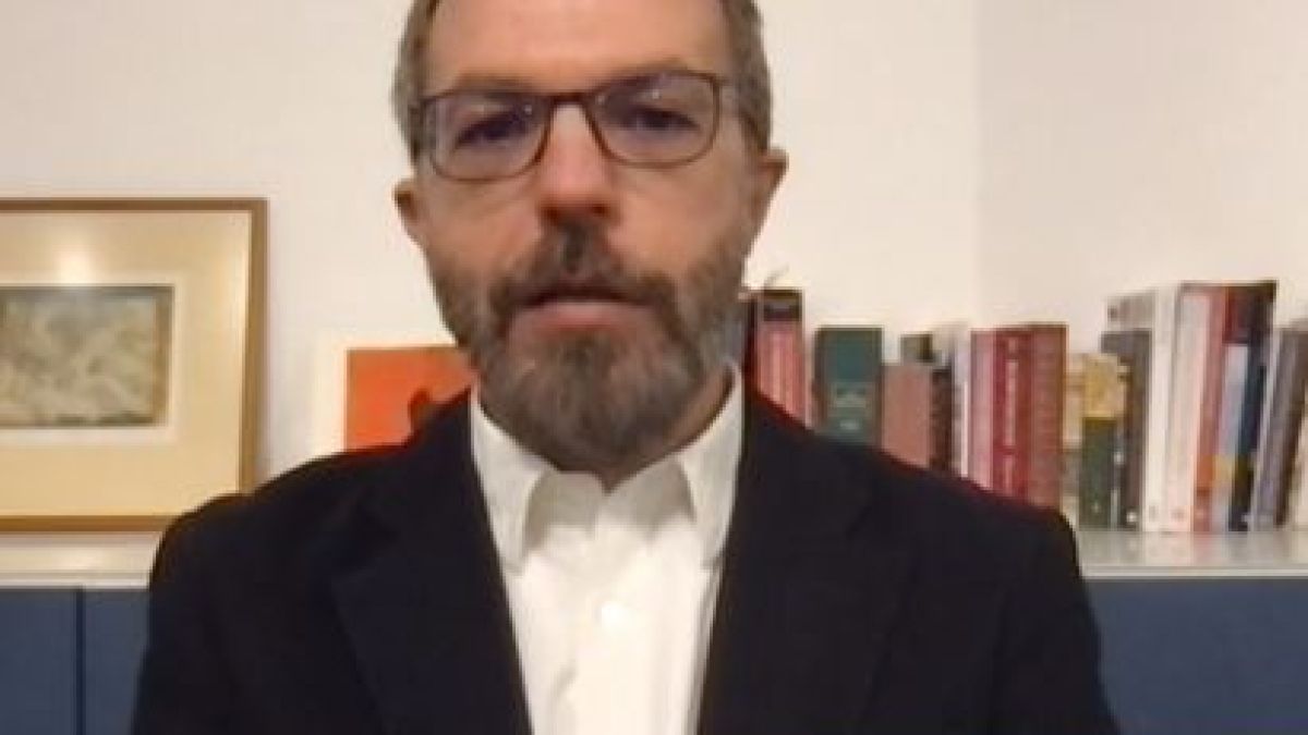 Д-р Марков от Лондон каза цялата истина за риска от тромбоза след ваксинация с "Астра Зенека"
