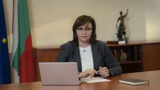 Нинова с ключов ход, през уикенда ще...