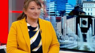 Сачева издаде как Борисов ще подкрепи Слави с 10 от депутатите на ГЕРБ