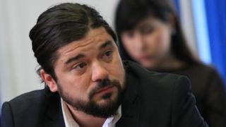 Експерт: Кабинет на Слави с подкрепата на всички е политически парадокс  