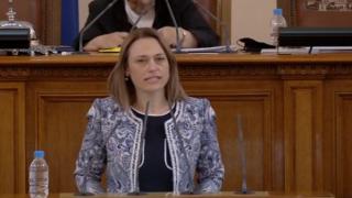 Новият председател на парламента готви неприятна изненада за депутатите
