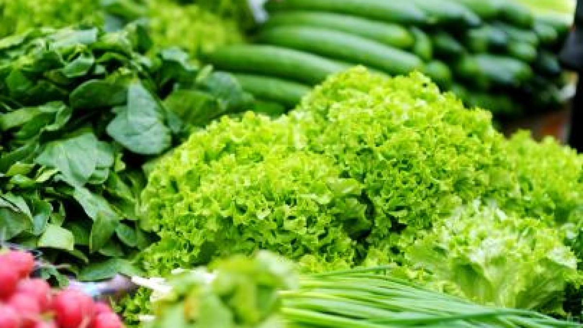 Мъж си купи маруля от супермаркет и изпадна в ужас, след като откри... 