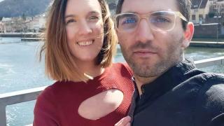 Баба съди родната си внучка, защото се омъжила за турчин