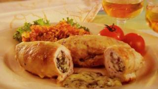 Няма наяждане с тези сочни пилешки рулца